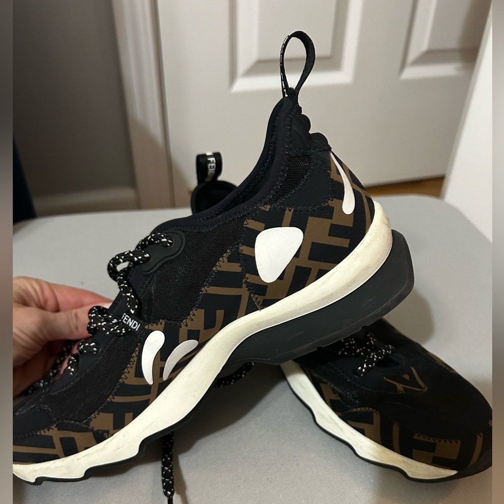 Fendi
Zucca FF Logo Neoprene Chunky Sneakers
Women's Size 37 - Picture 6 of 8
